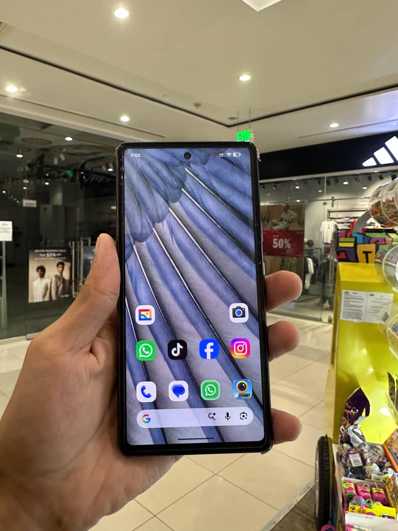 Google Pixel 7a 4