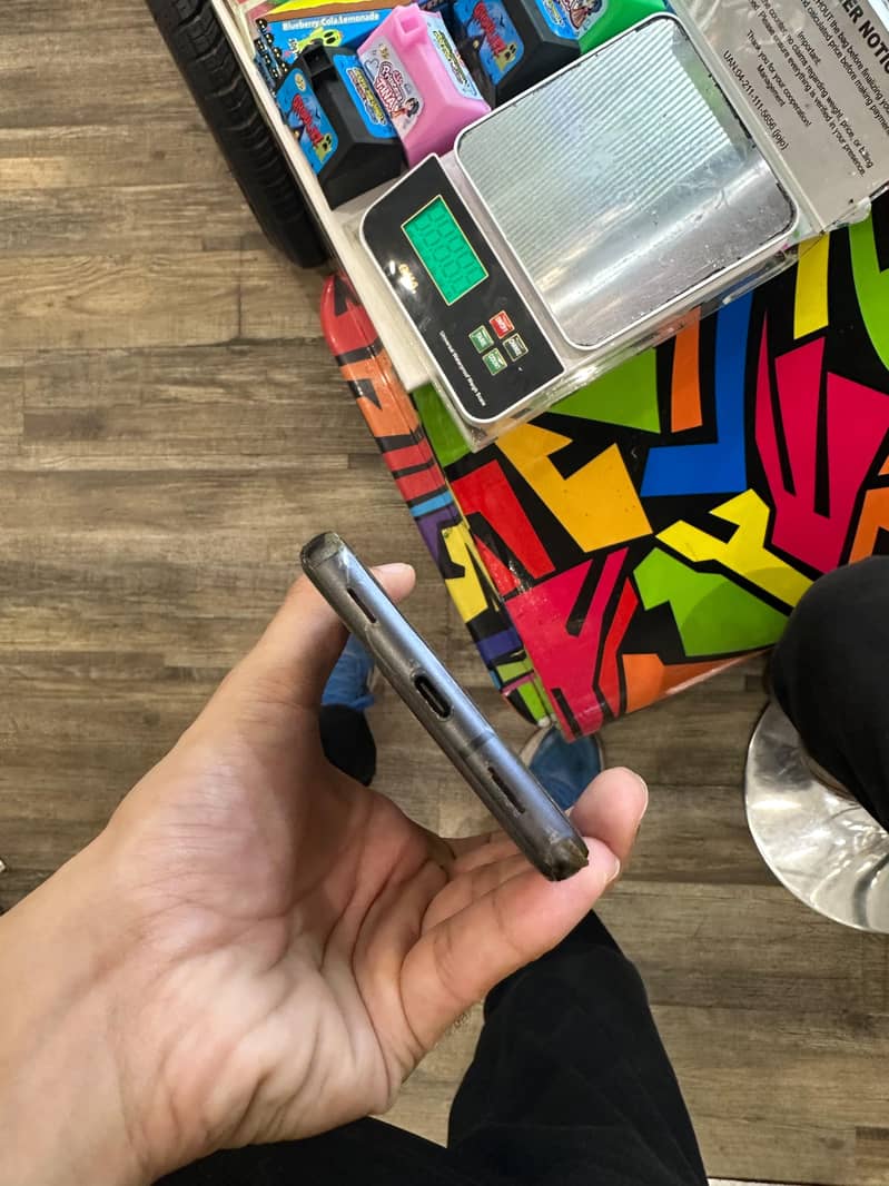 Google Pixel 7a 5