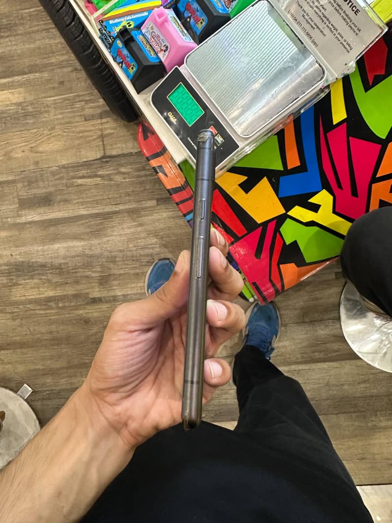 Google Pixel 7a 6