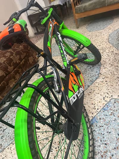 MORGAN SILGHTLY USED KIDS BICYCLE