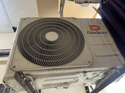 1.5 ton inverter dawlance AC