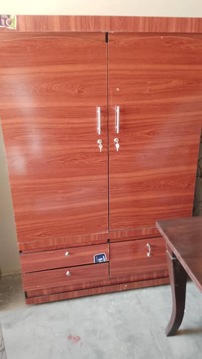 wooden hanger almari kaproun wali