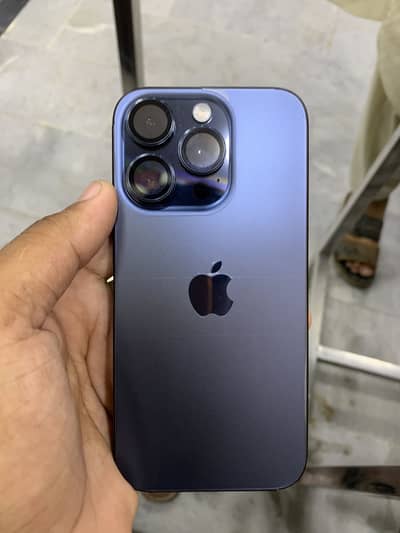 Apple iPhone 15 Pro