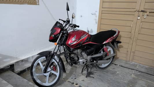 CB125F