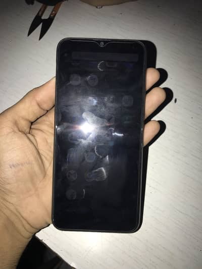 Infinix hot 8 lite