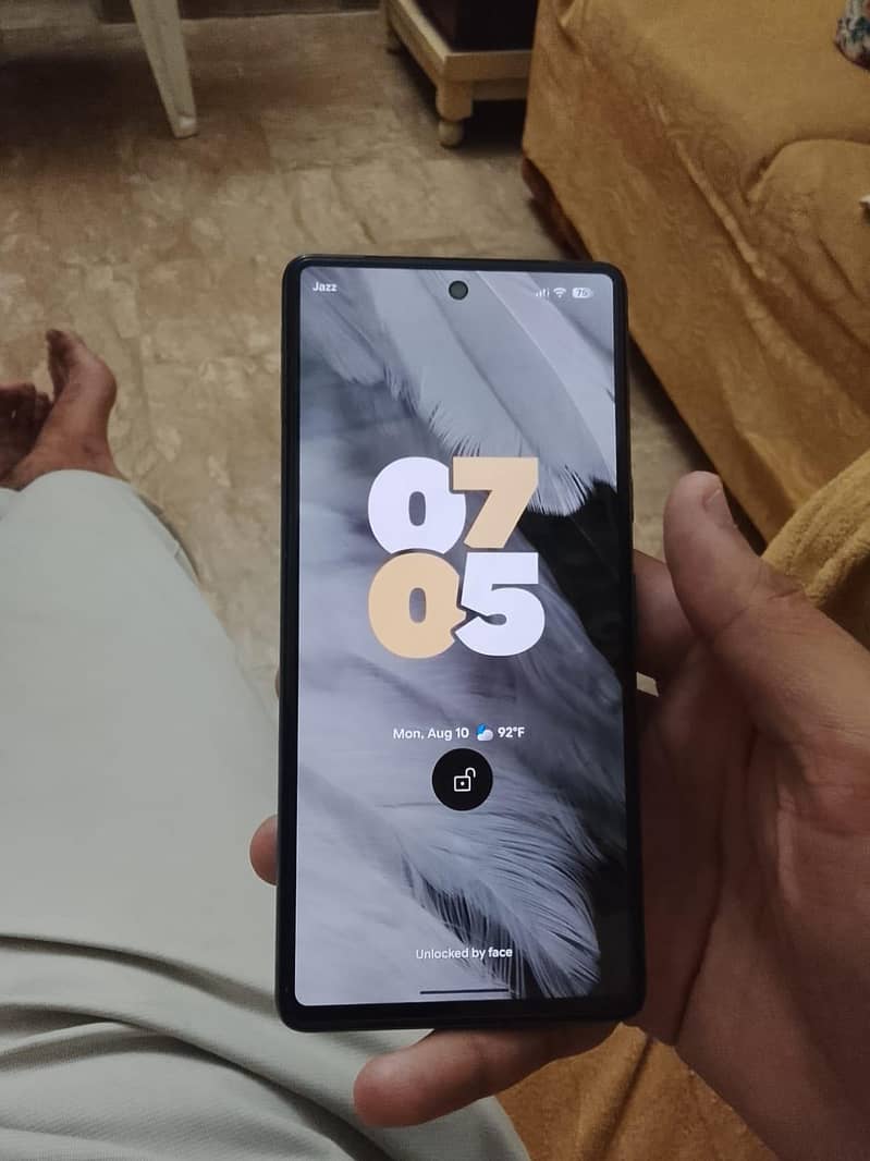 Google Pixel 7 4
