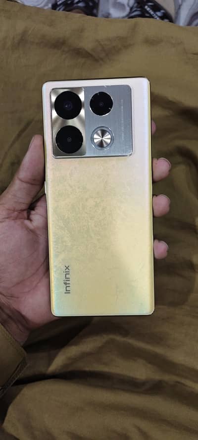Infinix Note 40 Pro