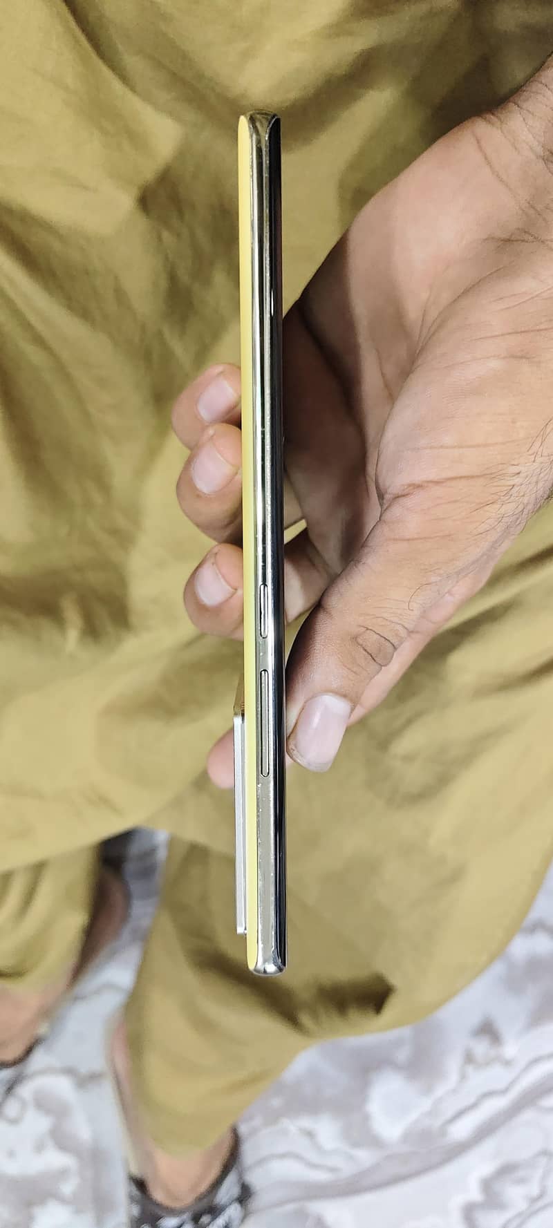 Infinix Note 40 Pro 4
