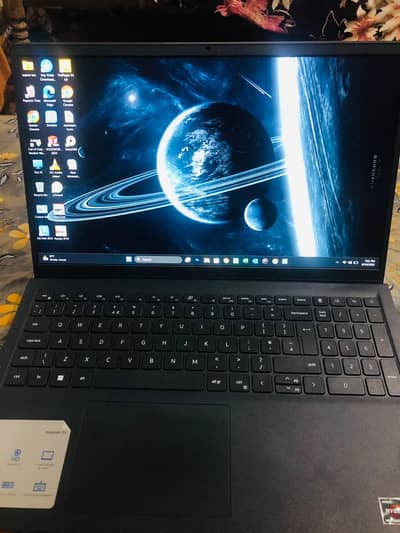 Ryzen 5 7520U 8Gb Ram 4Gb graphic card 8k support