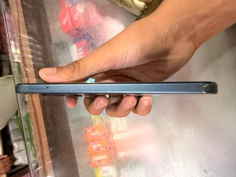 OPPO A6 4