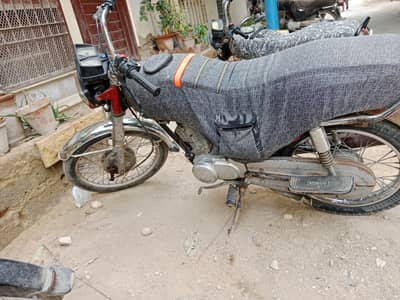 united 125 2019 for sale engine m kaam h Baki body ok h