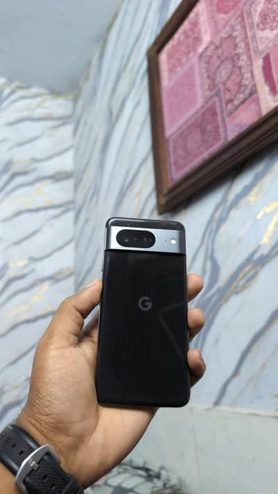 Google Pixel 8