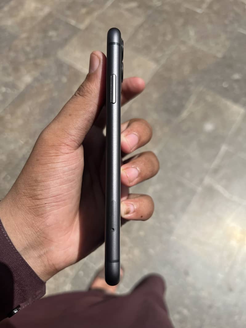 Apple iPhone 11 1