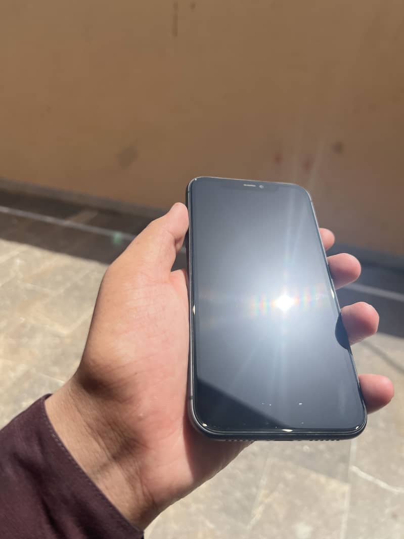 Apple iPhone 11 2