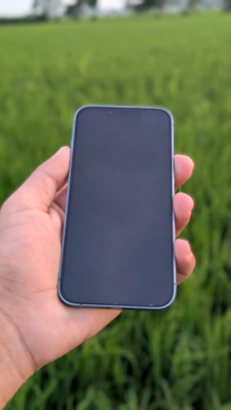Apple iPhone 14 7