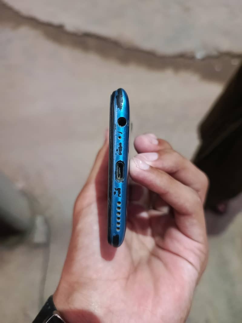 Tecno Spark 4 3