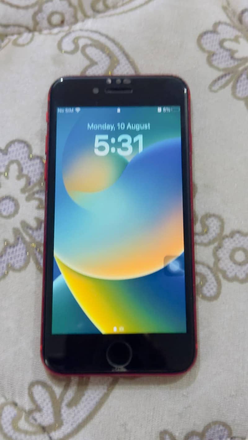 Apple iPhone 8 red 6