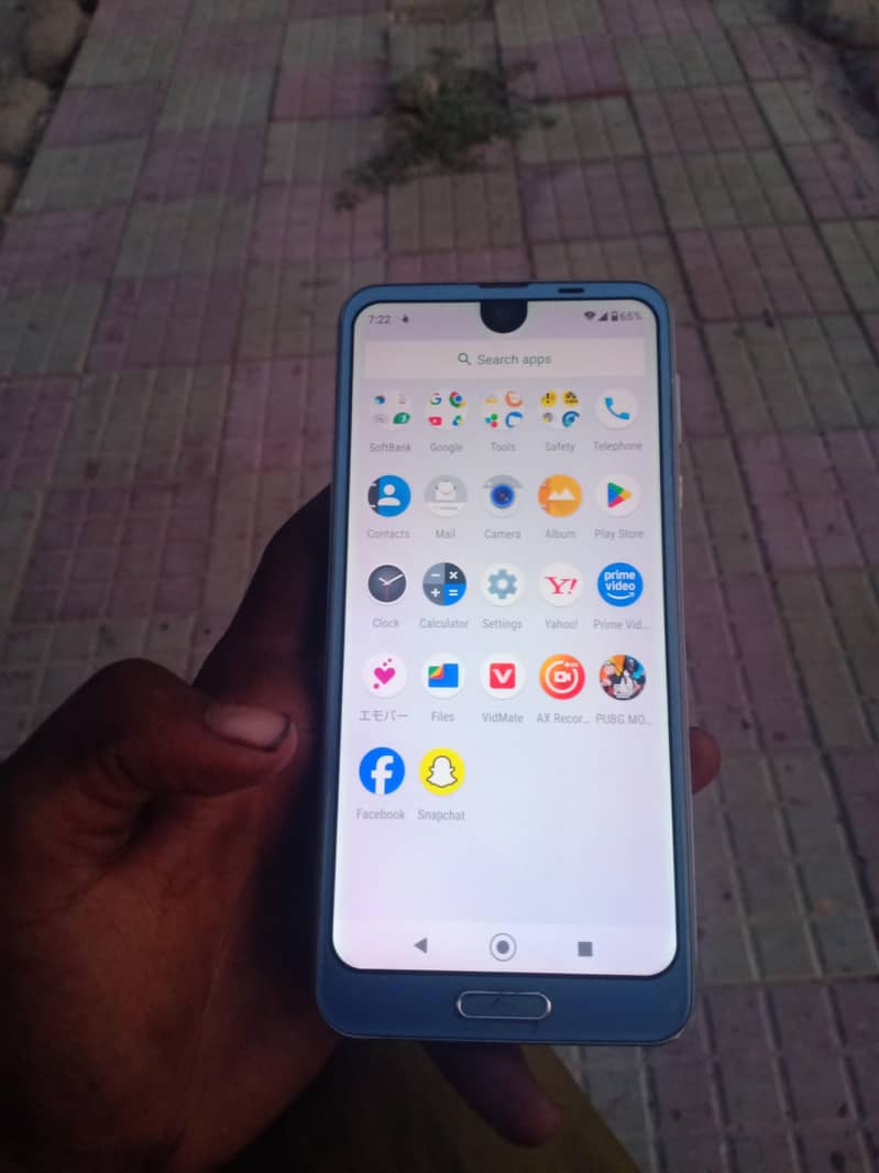 Sharp Aquos R2 pta 1