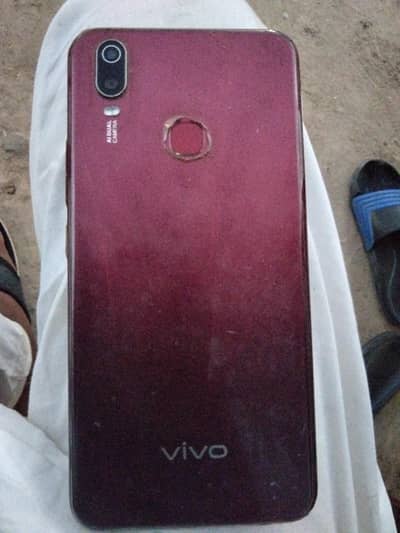 Vivo V19