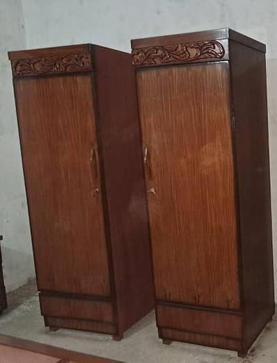 “5 Month Used Wardrobe – Excellent Conditionb