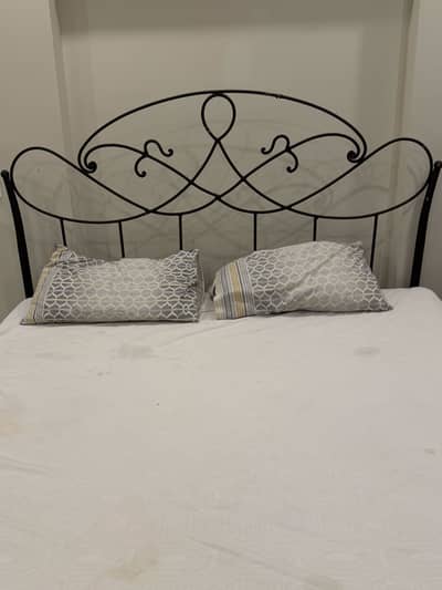 Bed Set Iron Pure 2 side tables 1 dressing table with Mirror