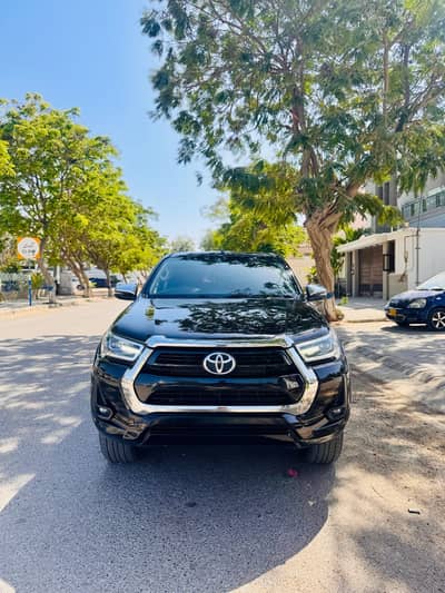 Toyota Hilux 2022 V 2.8 Diesel