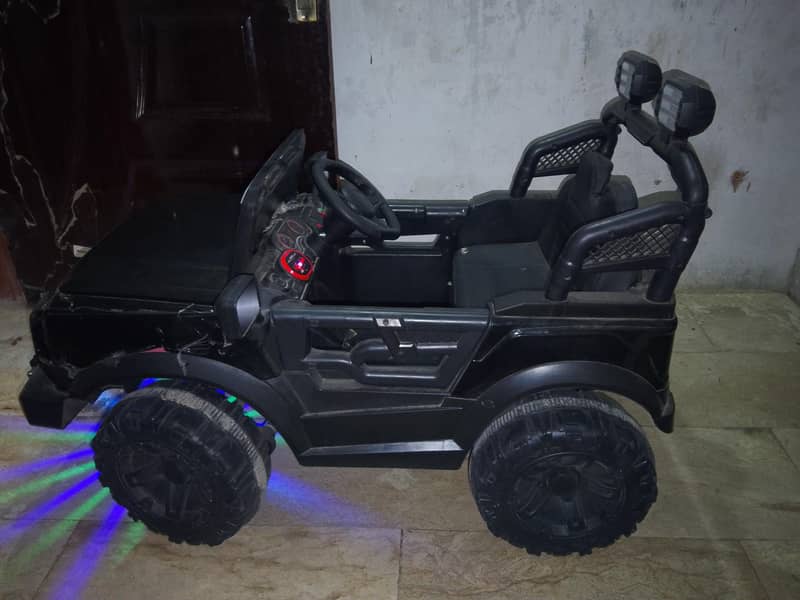 kids toye 4×4 jeep 1