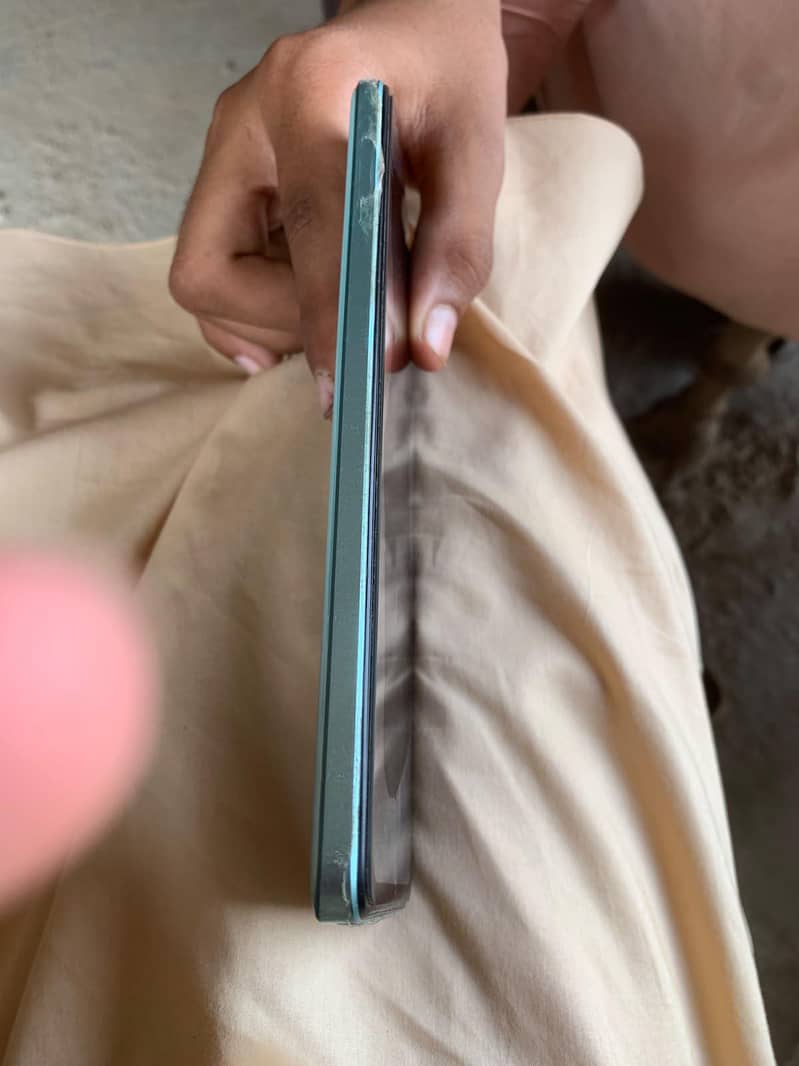 OPPO A58 0