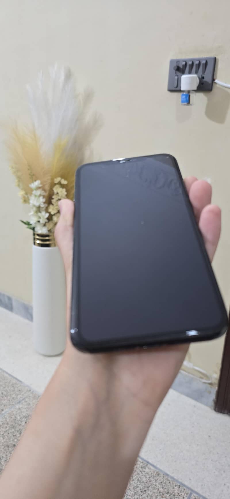 Apple iPhone 11 Pro Max 4