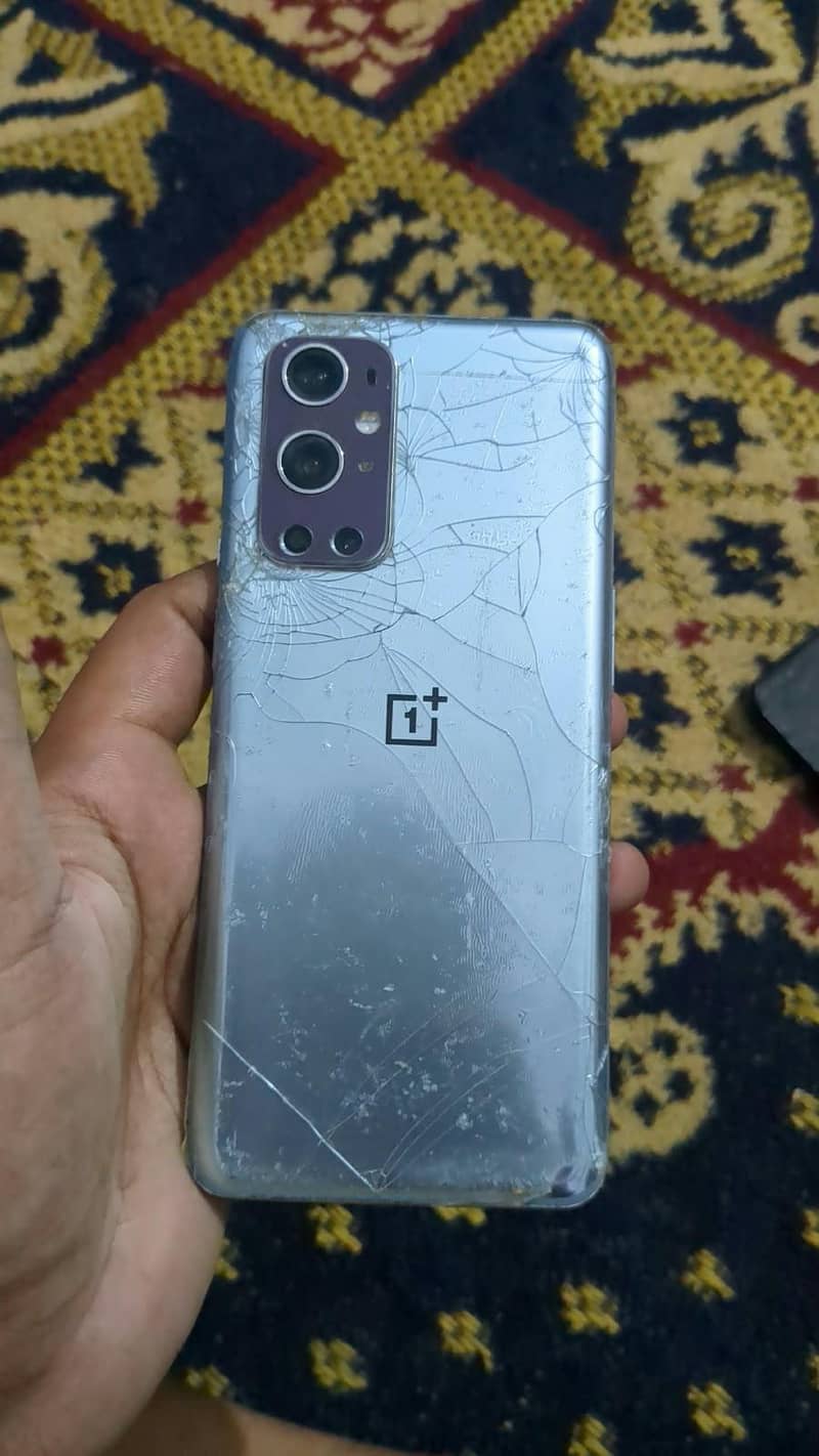 One Plus 9 pro 0