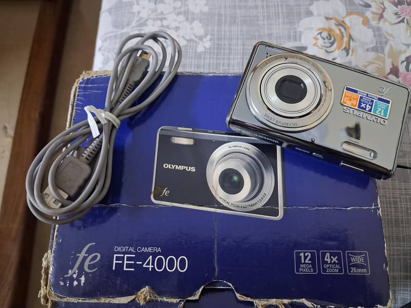 Selling Digital Camera 0