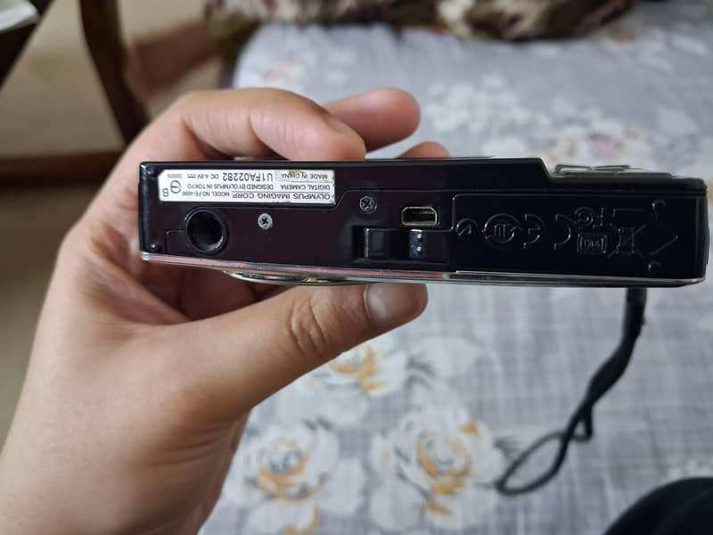 Selling Digital Camera 1