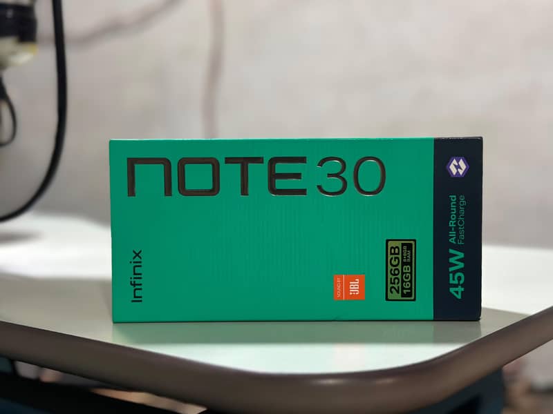 Infinix Note 30 4