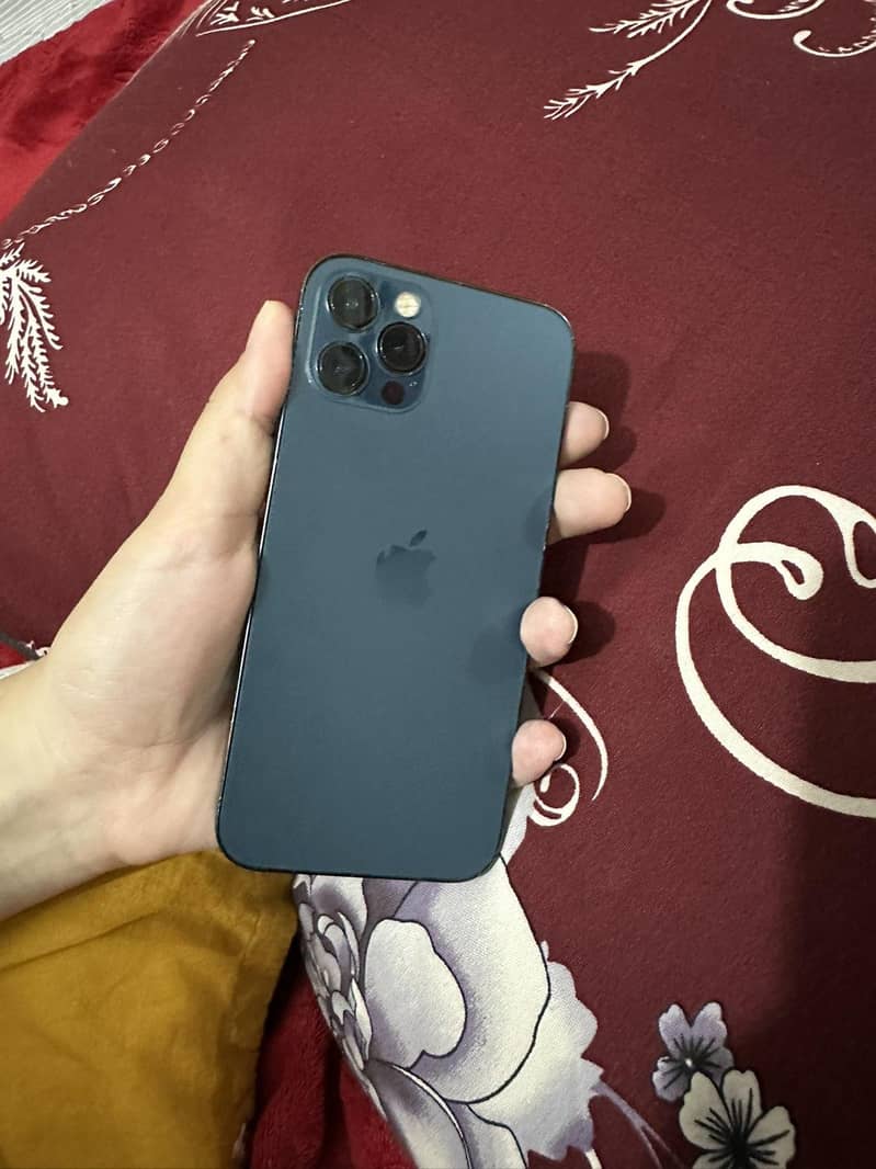 Apple iPhone 12 Pro 0