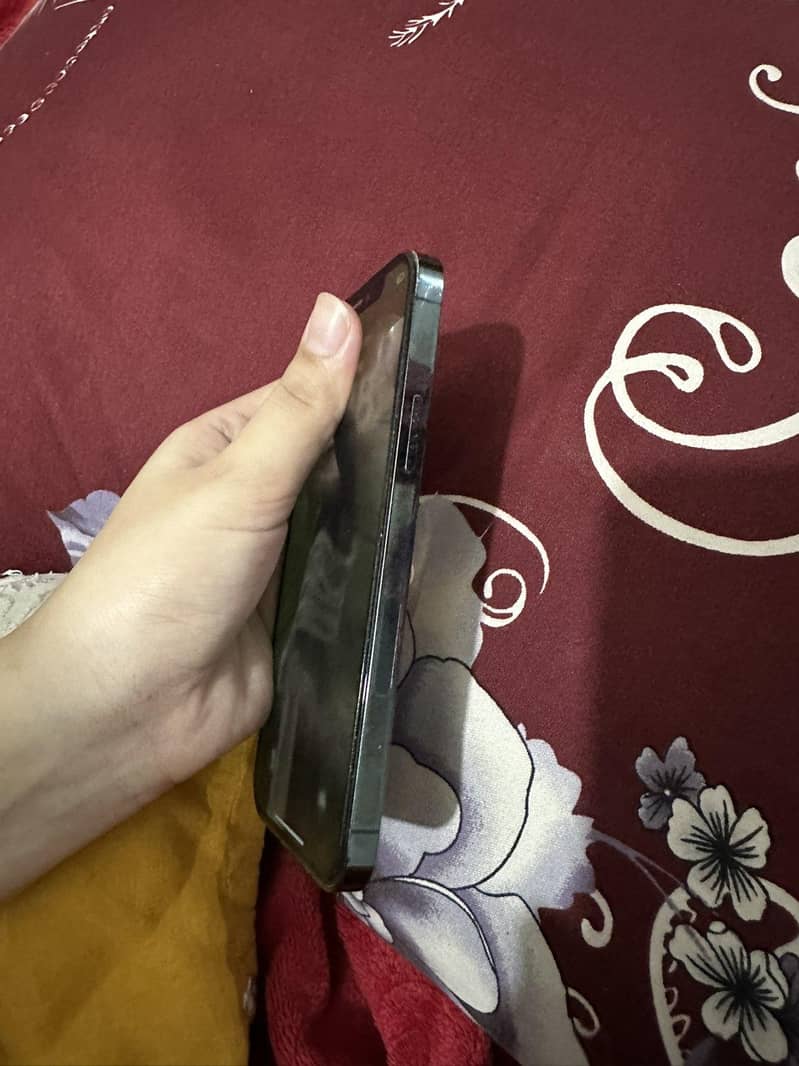 Apple iPhone 12 Pro 5