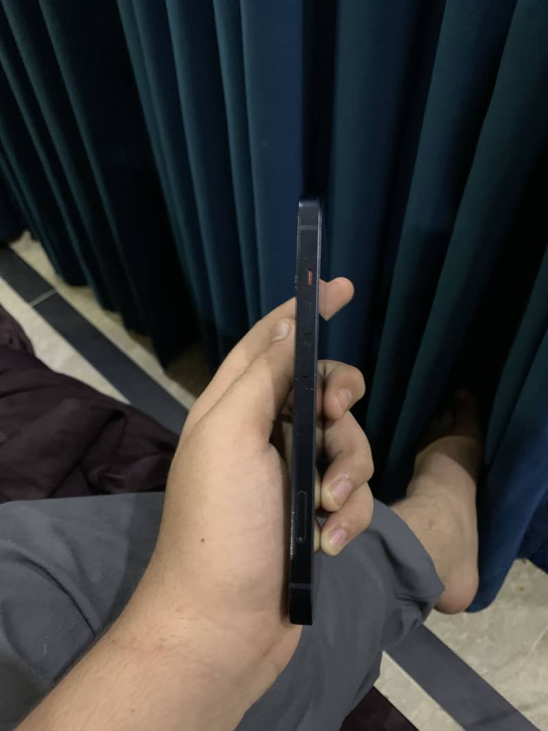 Apple iPhone 14 1