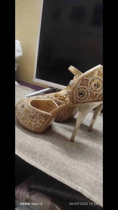 ladies imported heels