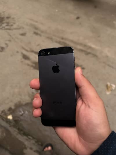 Apple iPhone 5