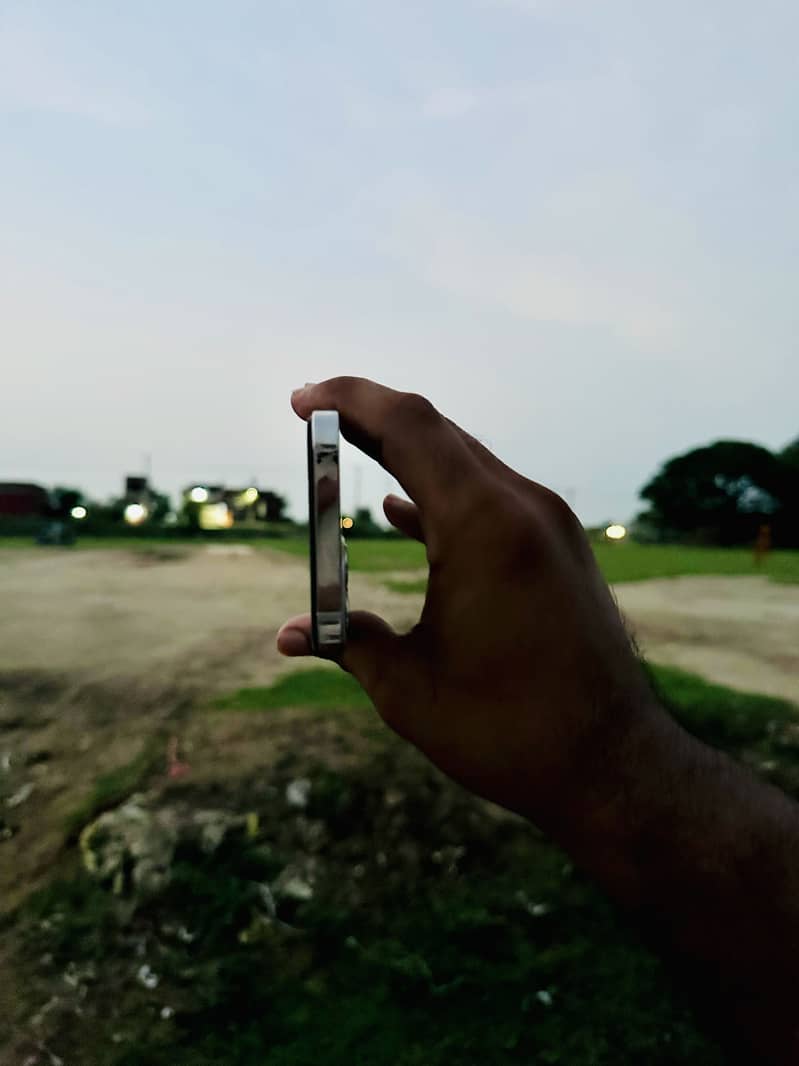 iphone 12 Pro 7