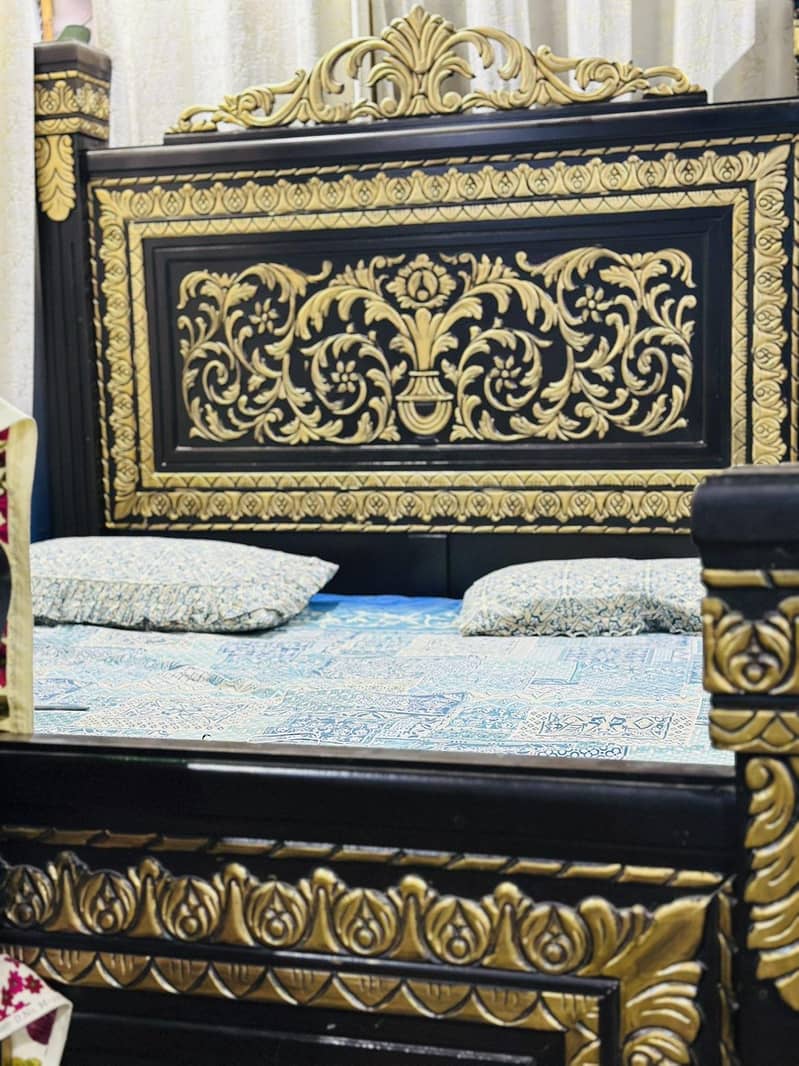 king  size bed 1