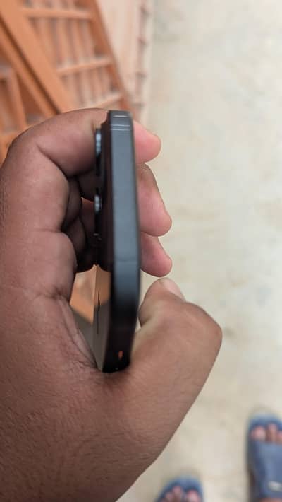Apple iPhone 15