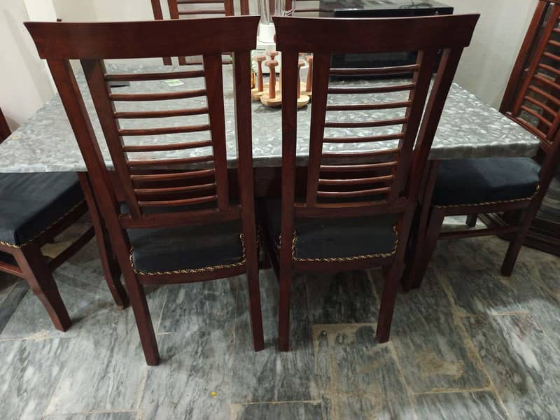 Dining Table (6 Chairs) 1