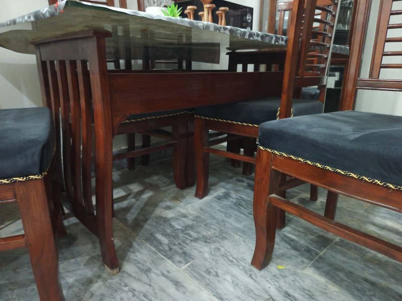 Dining Table (6 Chairs) 6