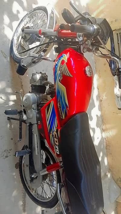 Honda cd 70 for sale all documents,file ,card ,bimatric available