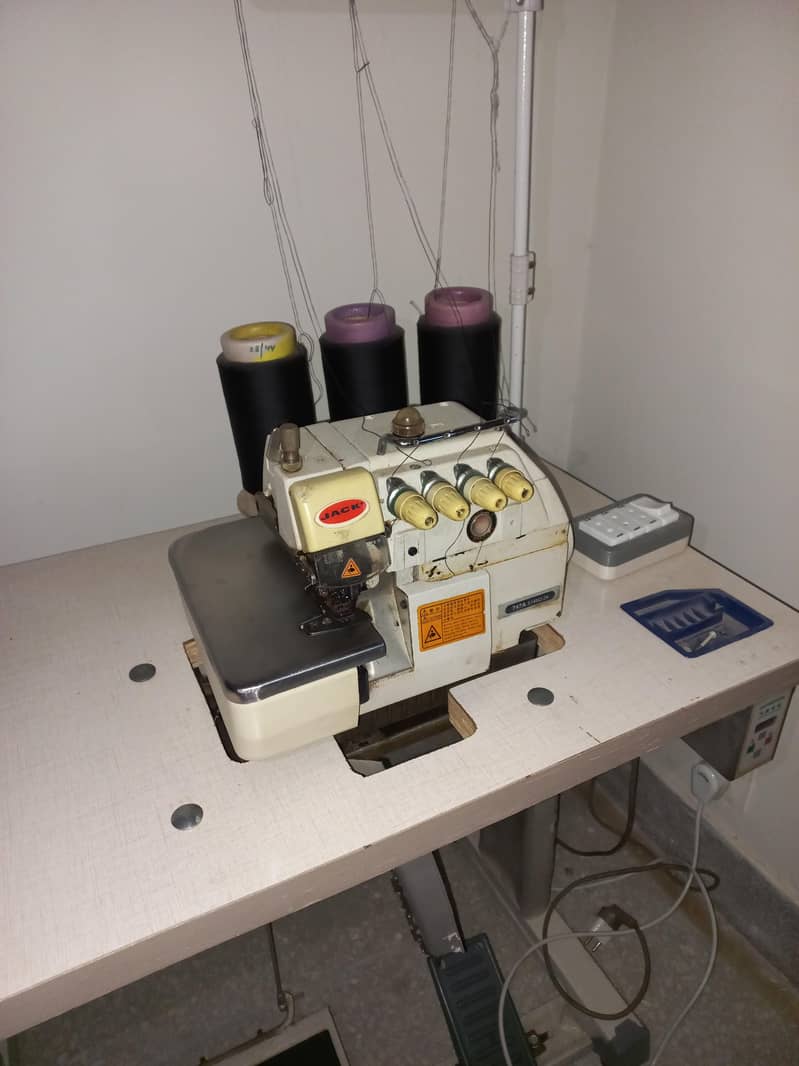 jack overlock machine 1
