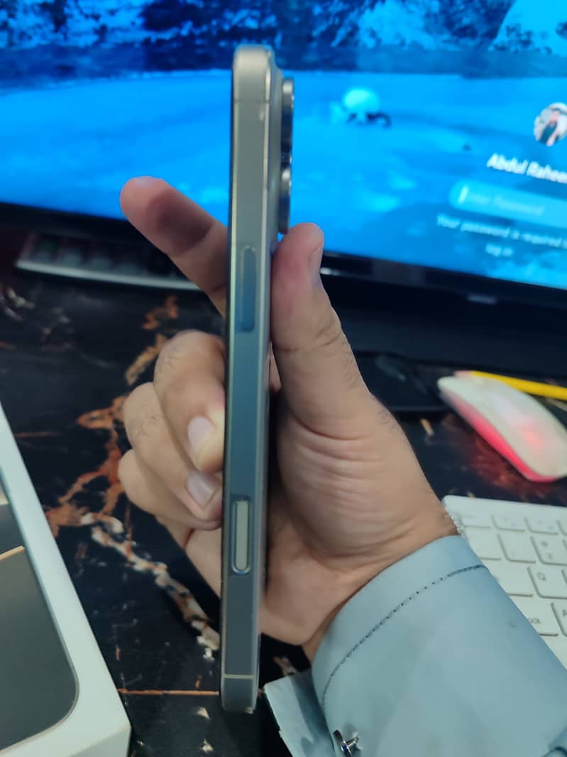 Iphone 16 pro max 1