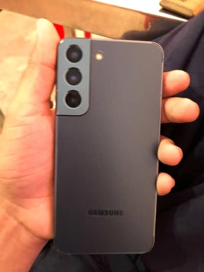 Samsung s22