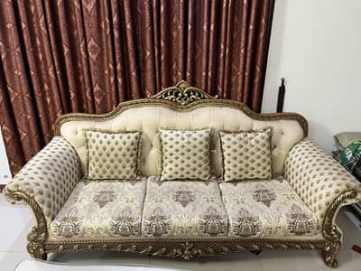 7 seter sofa set royal style