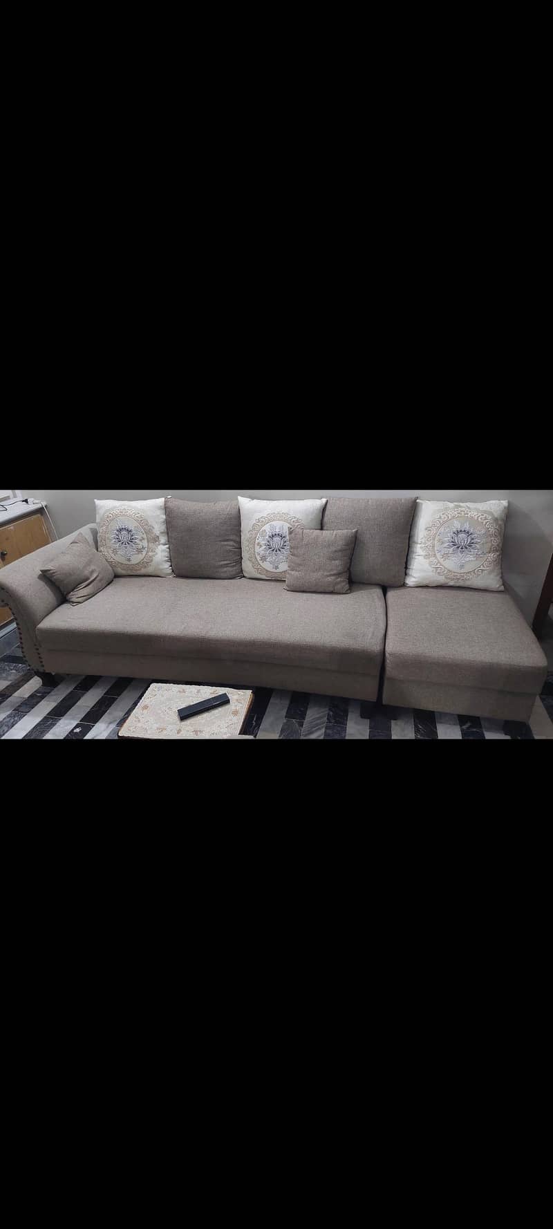 L-shaped sofa 3