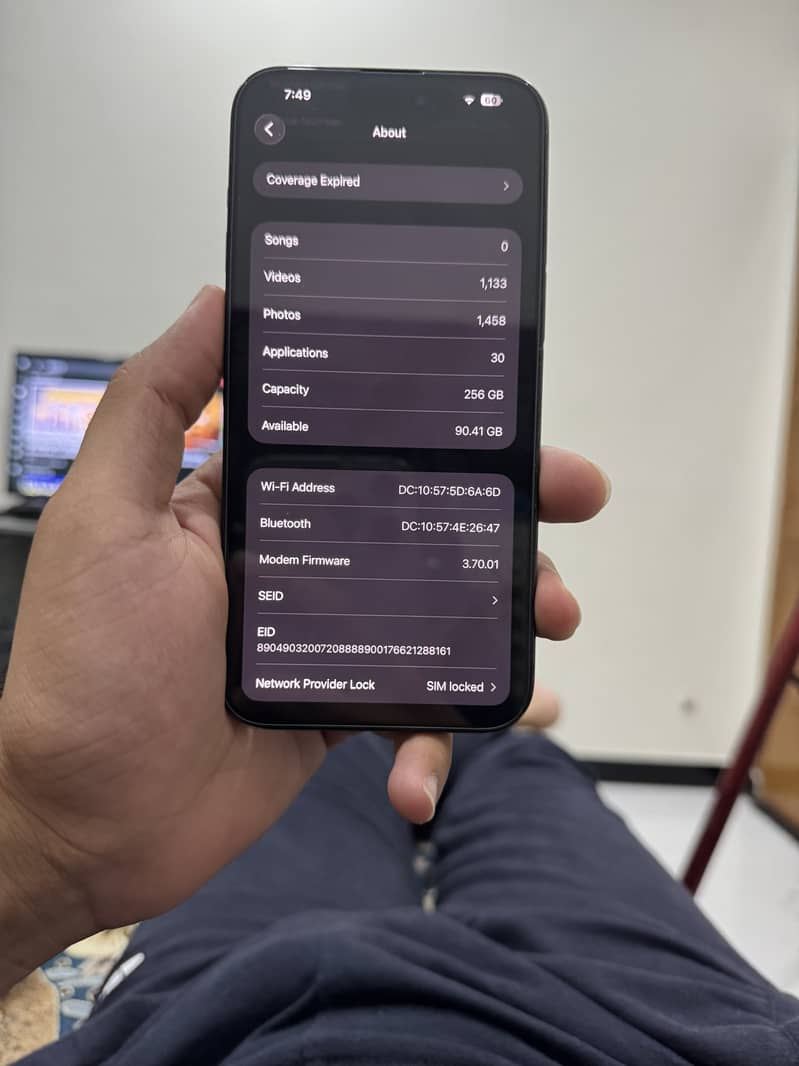 Apple iPhone 15 Pro Max 6